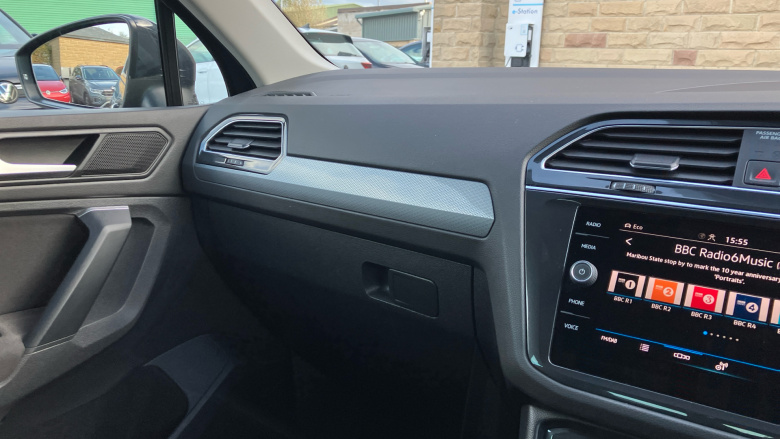 Volkswagen Tiguan 1.5 TSI 150 Active 5dr Petrol Estate